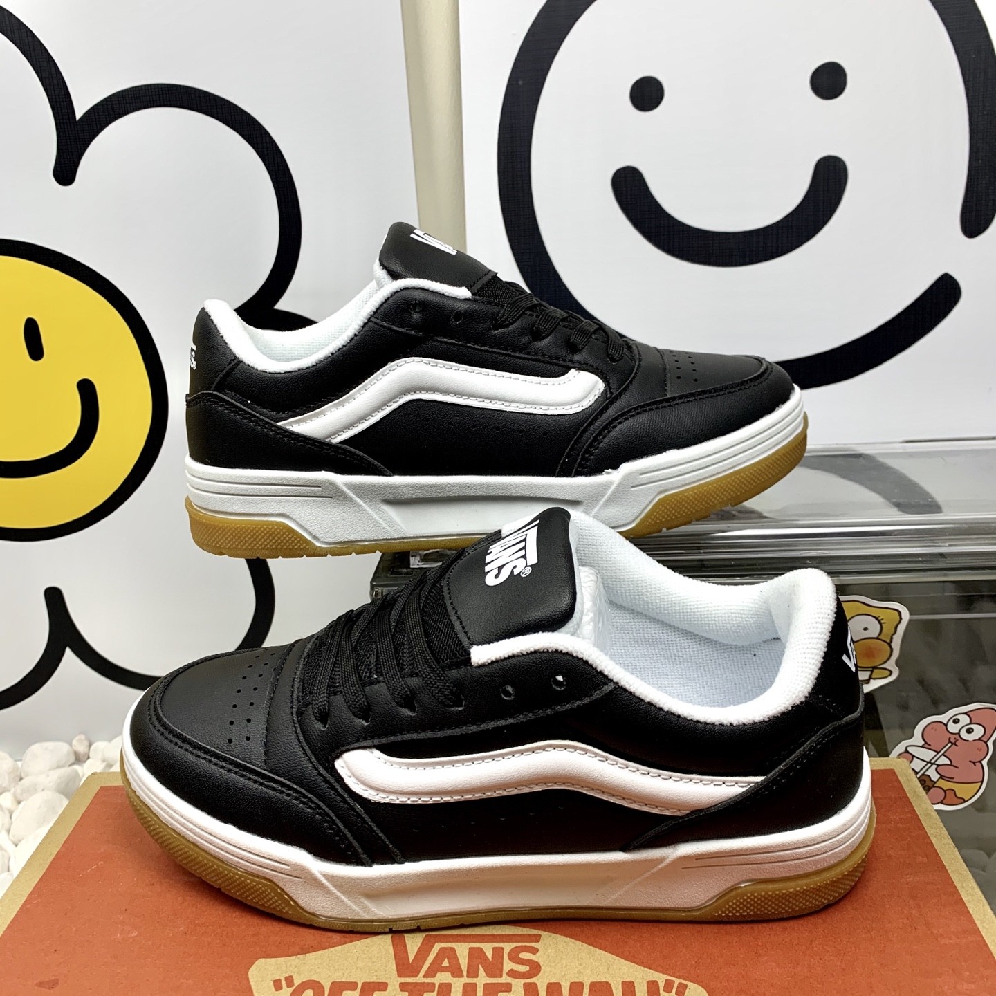  万斯HY018黑白  套楦工艺 正确版型 尺码36-44 男码现货 L1