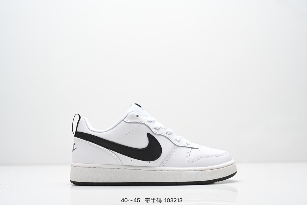 真标 带半码  耐克Nike Court Borough   低帮百搭透气休闲运动板鞋，经典耐用的设计，兼顾舒适脚感和出众风范，演绎匠心之作。结构性的支撑贴合感结合复古篮球设计，塑就场外全明星风范 货号:BQ5448 109 编码：103213尺码：看图所示