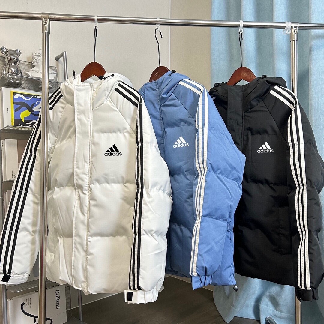 Adidas/阿迪达斯 23冬季官方爆款 侧边三条杠手塞棉服外套夹克Ins 抖音 小红书爆款推荐 砖柜断货 一衣难求！精选进口防风梭织面料 350g新疆羽绒棉
