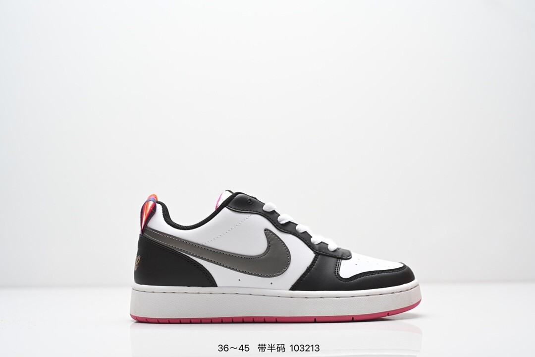 真标 带半码  耐克Nike Court Borough   低帮百搭透气休闲运动板鞋，经典耐用的设计，兼顾舒适脚感和出众风范，演绎匠心之作。结构性的支撑贴合感结合复古篮球设计，塑就场外全明星风范 货号:BQ5448 109 编码：103213尺码：看图所示