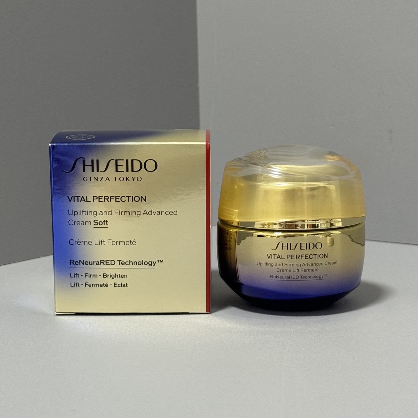 新版资生堂悦薇抗糖面霜50ml/滋润实拍现货2款：清爽型，滋润型。新版Shiseido资生堂悦薇抗糖面霜50ml滋润，全新悦薇“控糖霜”，肌肤抗老先抗糖，在旧款提拉紧致的基础上增加了美白的功效想要提升脸部肌肤轮廓，抗衰抗糖，改善脸部暗沉的不要错过！