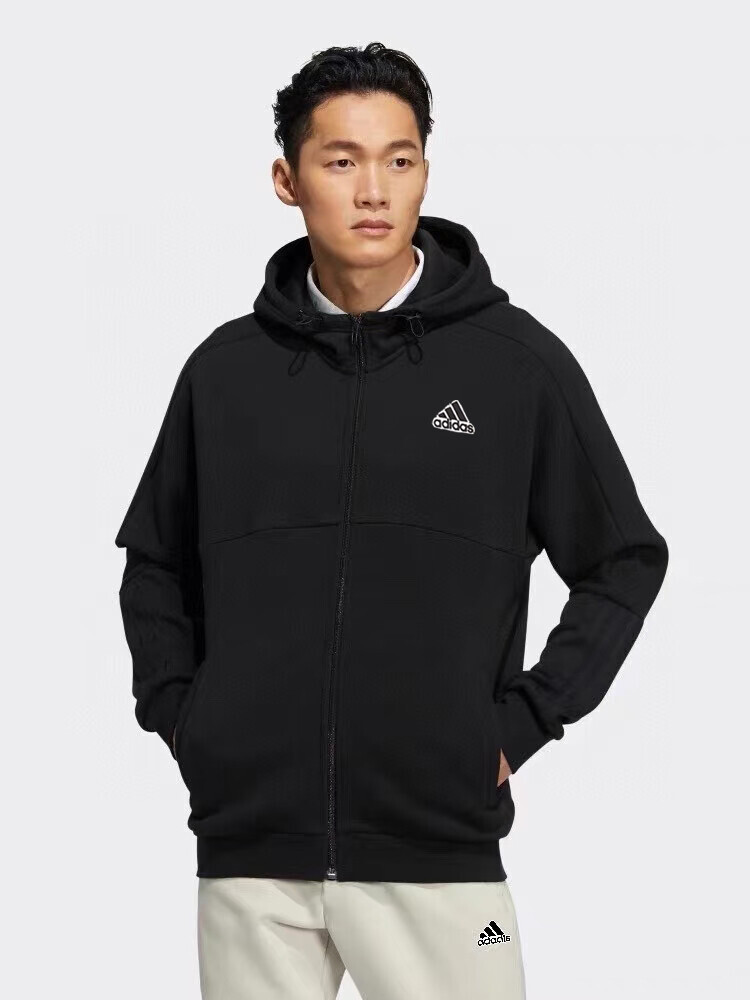 三叶草冬季新款专柜情侣运动外套夹克 加绒保暖外套【材质】   (绣花，三标一致)  【款号】HG1833连帽开衫卫绒绣（563）【颜色】黑色  杏色  咖啡【尺码】XS-2XL