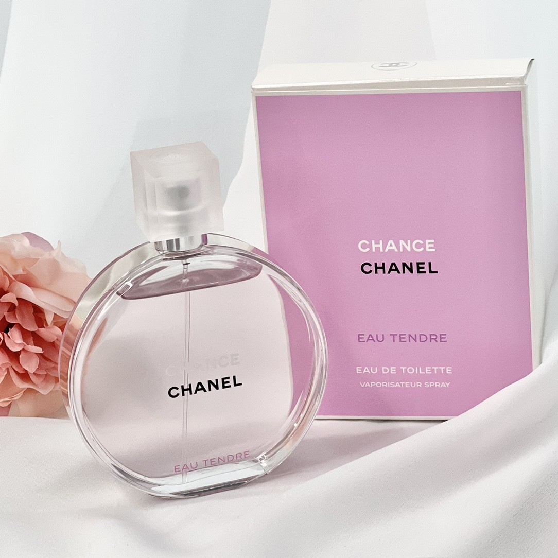 小香粉邂逅淡香水100ml香奈儿邂逅粉！粉机！香奈儿邂逅粉 100ml Chanel邂逅系列-粉色柔情淡香水，香奈儿粉色邂逅EDT前调：葡萄柚牛！中调：风信