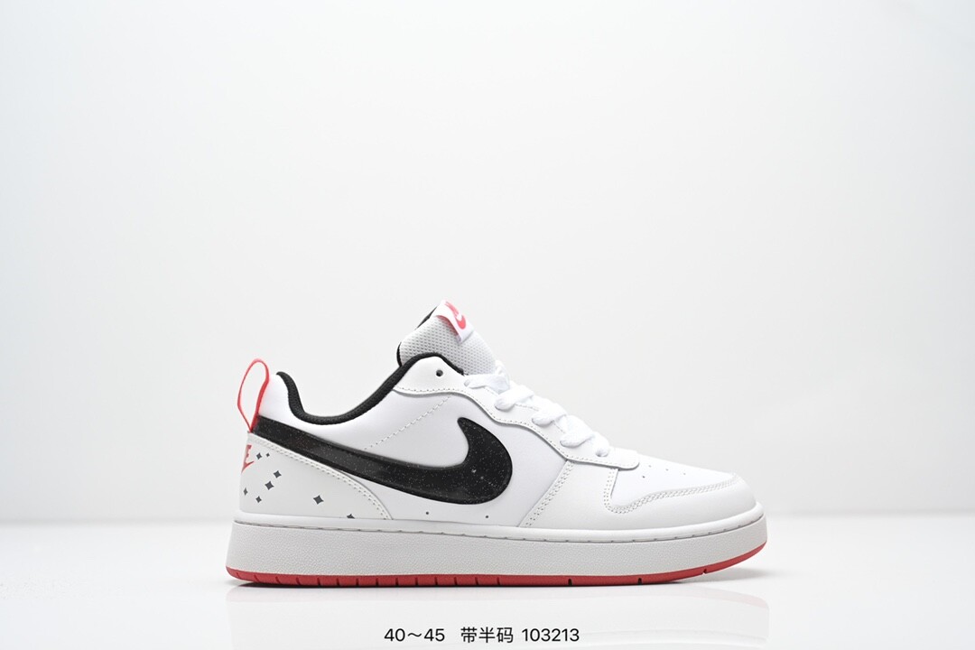 真标 带半码  耐克Nike Court Borough   低帮百搭透气休闲运动板鞋，经典耐用的设计，兼顾舒适脚感和出众风范，演绎匠心之作。结构性的支撑贴合感结合复古篮球设计，塑就场外全明星风范 货号:BQ5448 109 编码：103213尺码：看图所示