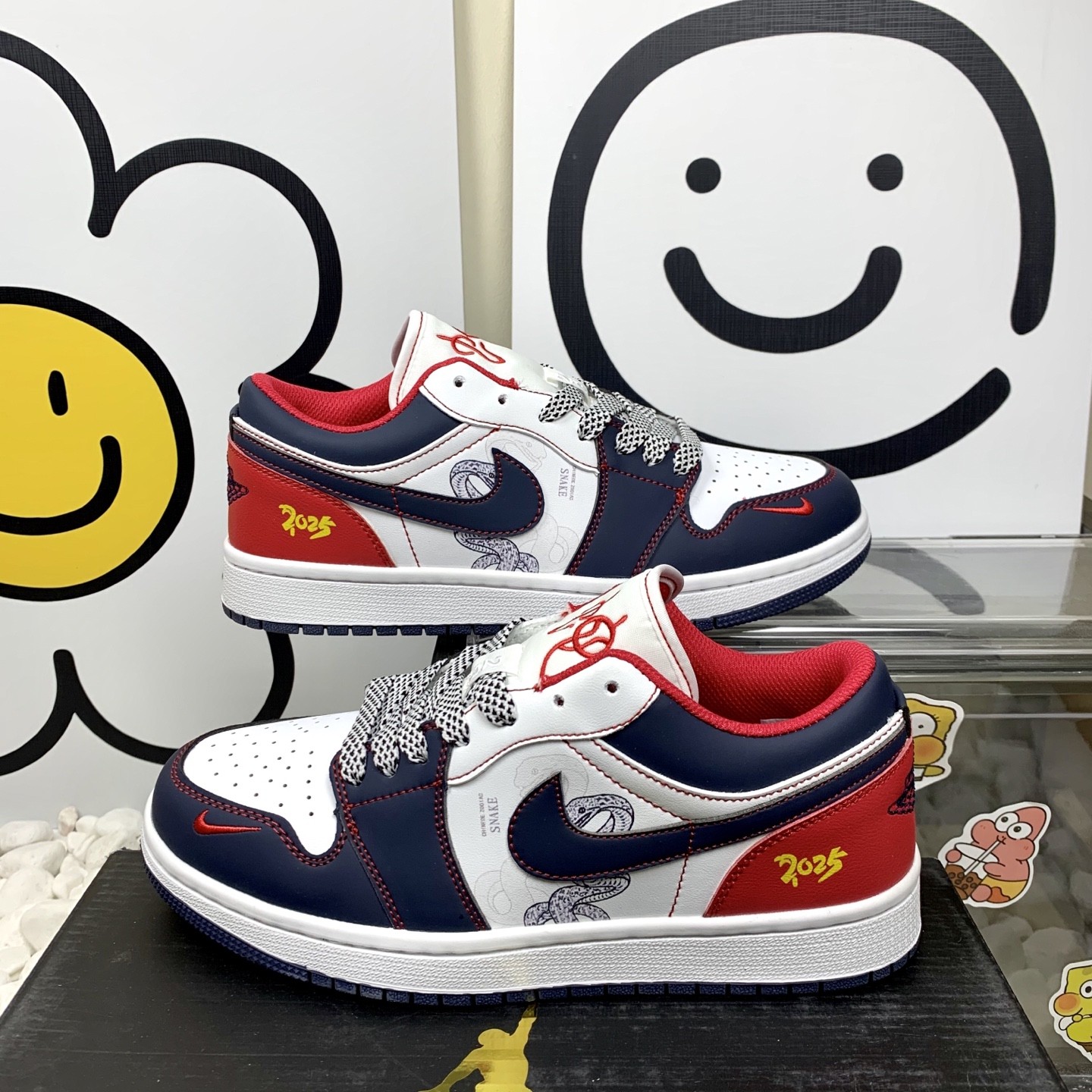  AJ低帮蛇年蓝红  Jordan Air Jordan 1 Low 耐磨防滑 复古板鞋 36-44码！L1