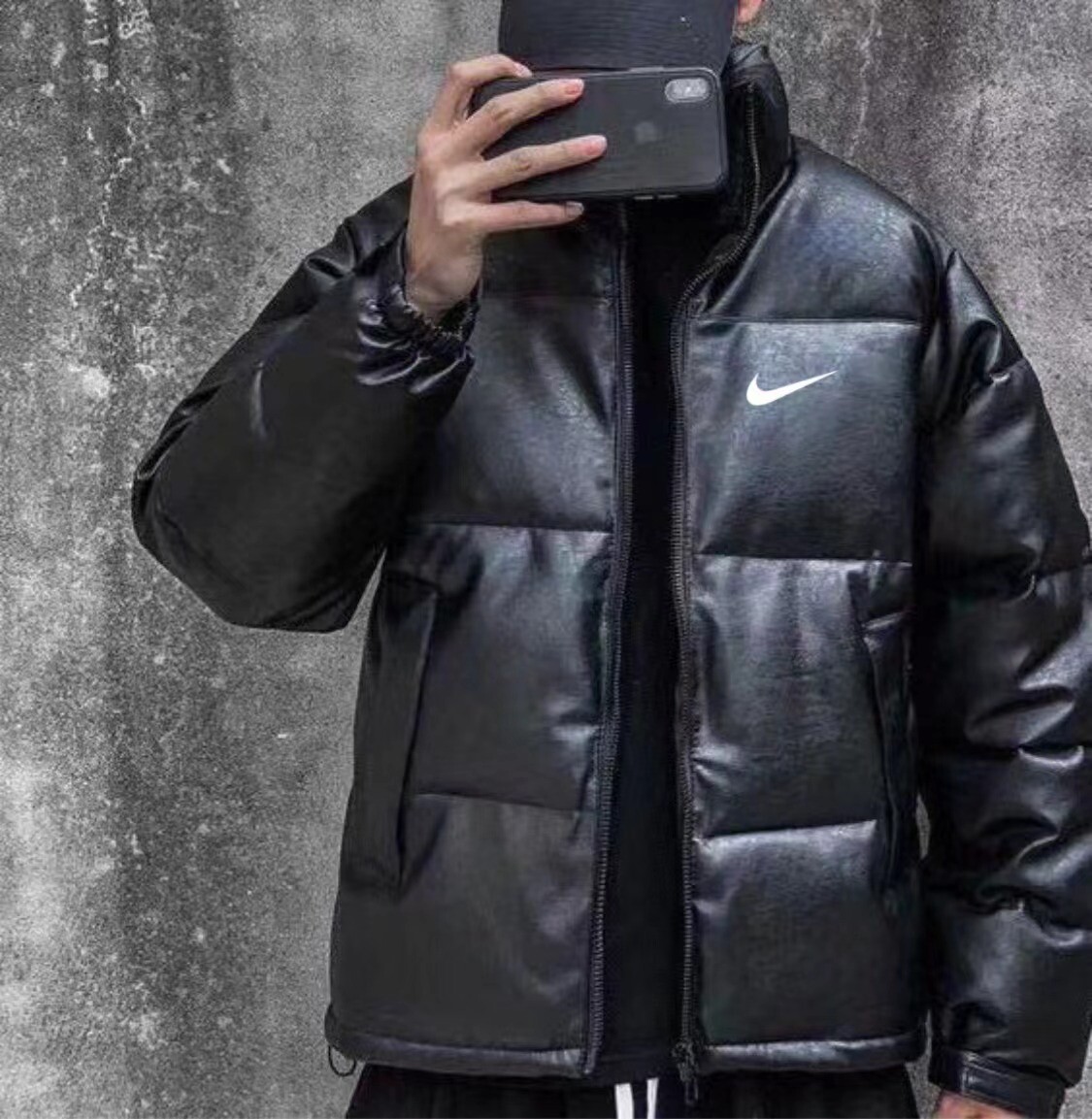 Nike/耐克Pu皮冬季情侣款后背大勾羽绒棉服面包服，小红书ins爆火，上身帅气百搭不挑人，休闲运动均可驾驭，经典永不过时系列绝佳冬季出行穿搭必