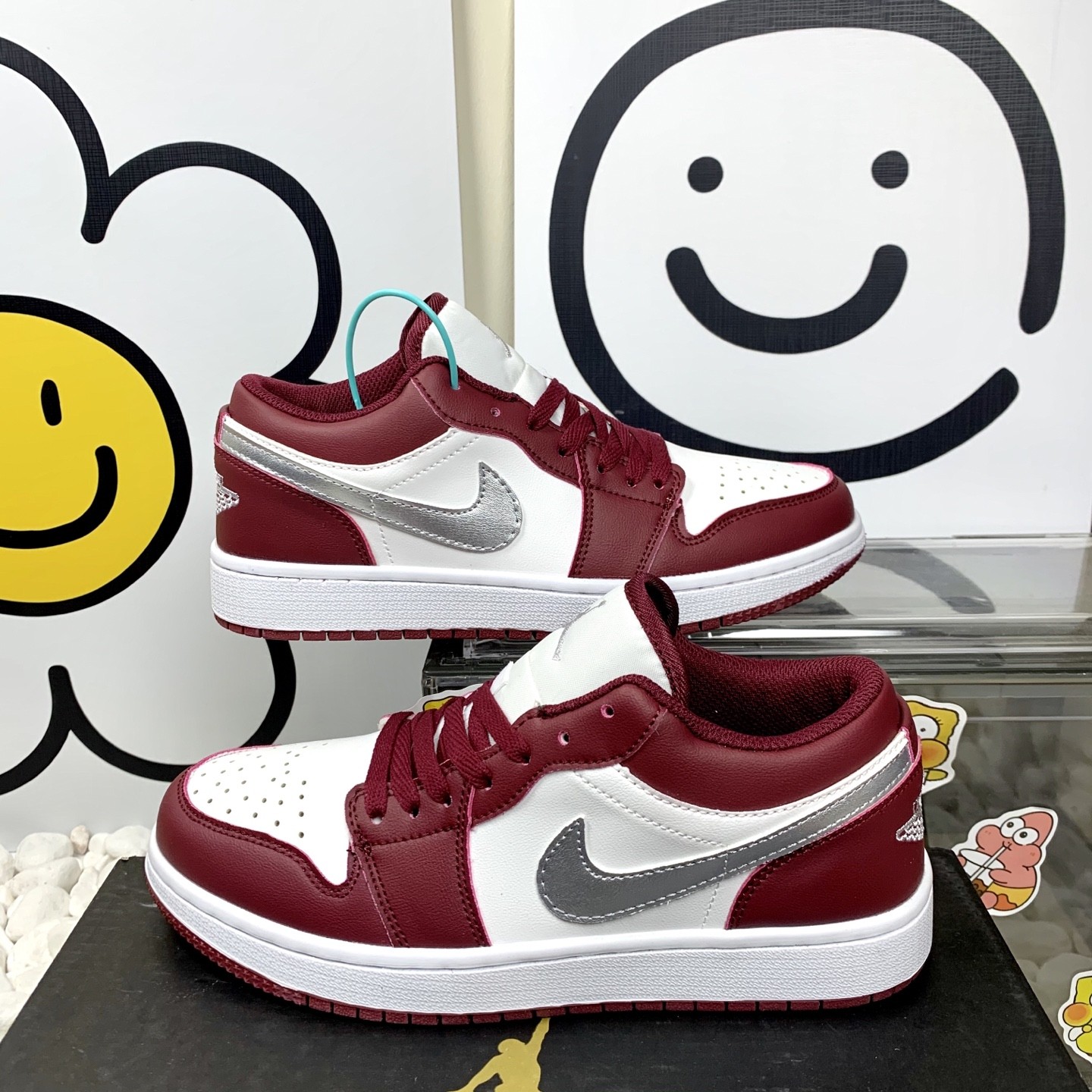   AJ Jordan Air Jordan 1 Low 耐磨防滑 AJ低帮波尔多酒红 复古板鞋 36-44码！N1