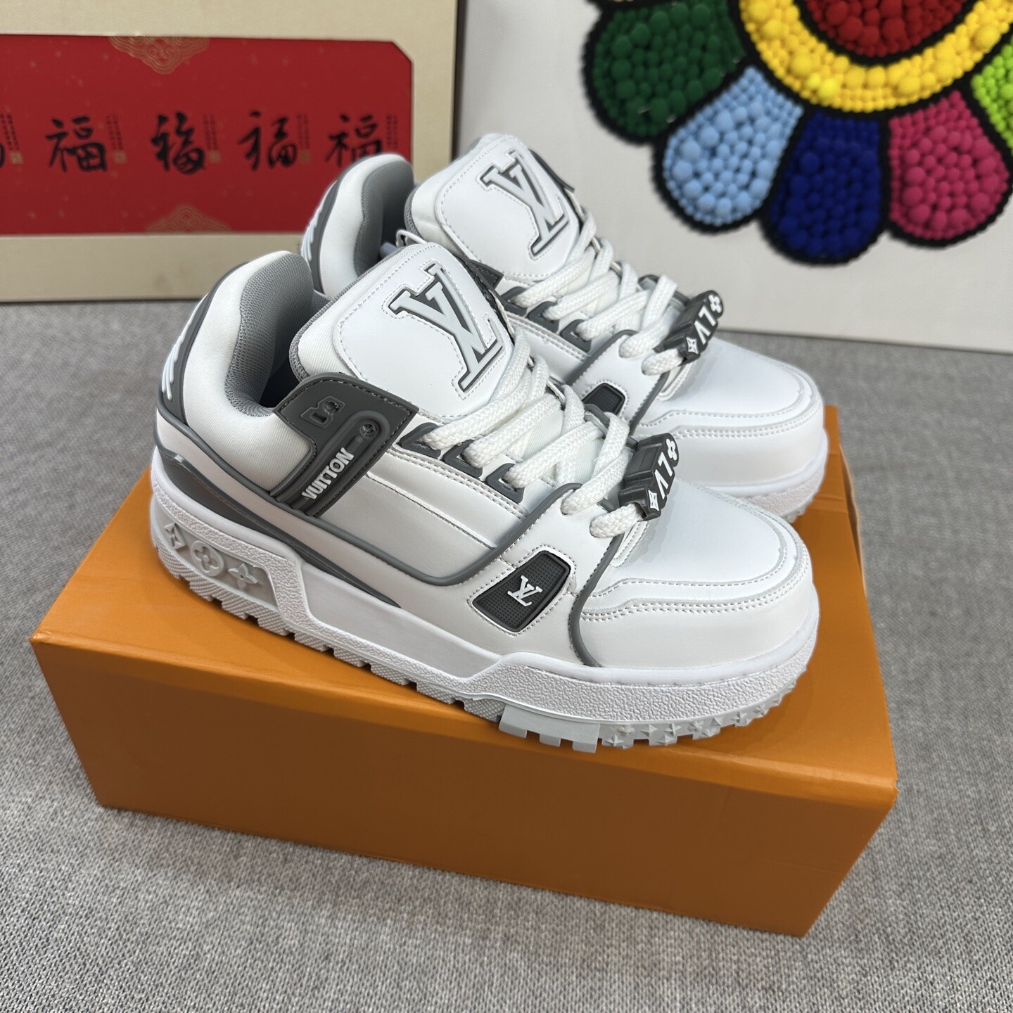 高品质 LV Trainer Maxi 大胖丁厚底 升级款 男女款码数36-44 白灰