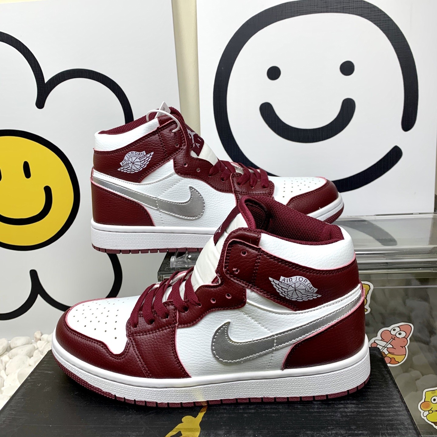   AJ Jordan Air Jordan 1 Low 耐磨防滑 AJ高帮波尔多酒红 复古板鞋 36-44码！L1