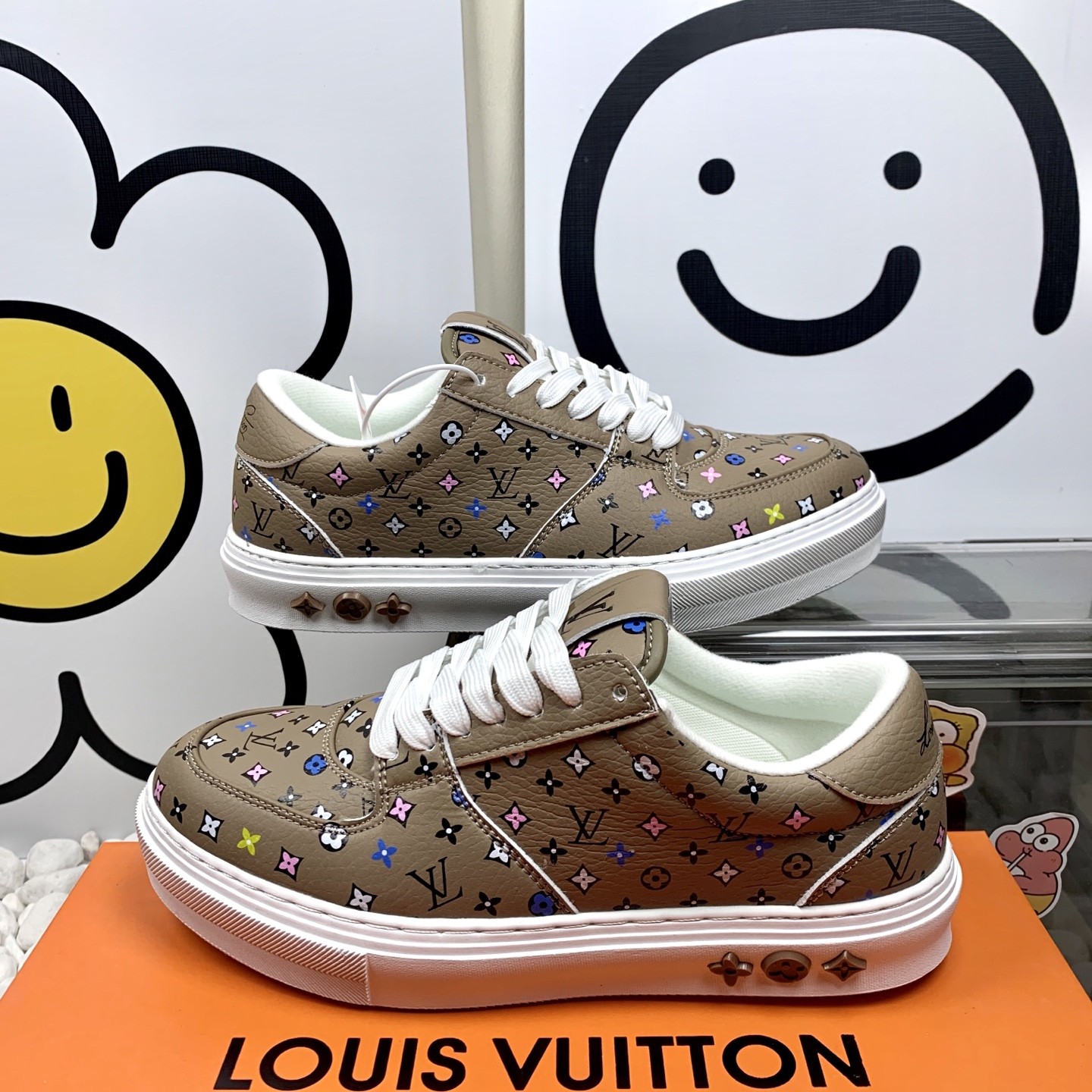  Louis Vuitton 路易威登 Trainer 低帮休闲板鞋 LV深棕印花 男女同款 36-44  L1
