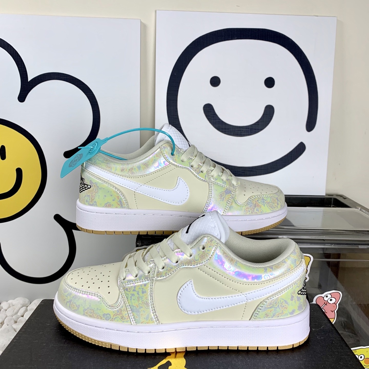  NIke AJ1 Jordan Air Jordan 1 Low AJ低帮蛇年炫彩 码数36-44 男女现货 A1