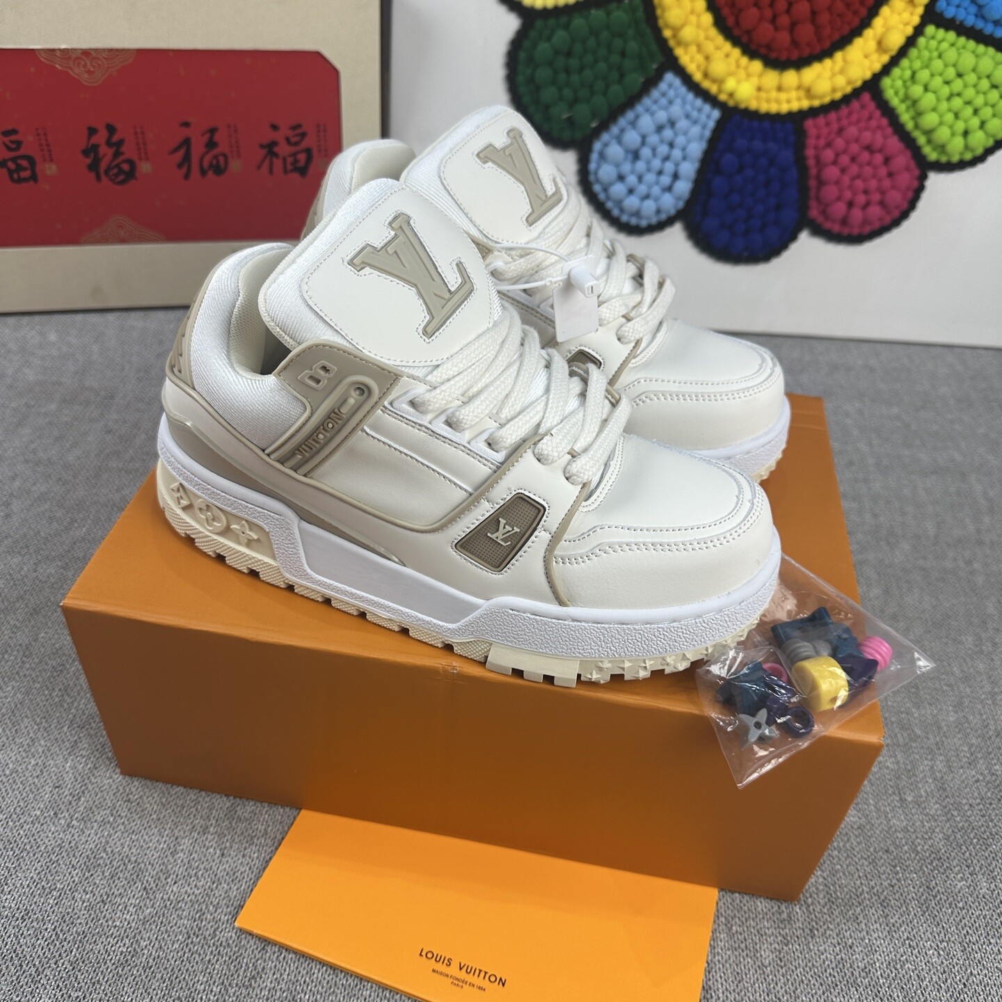  高品质 LV Trainer Maxi 大胖丁厚底 升级款 男女款码数36-44 米色