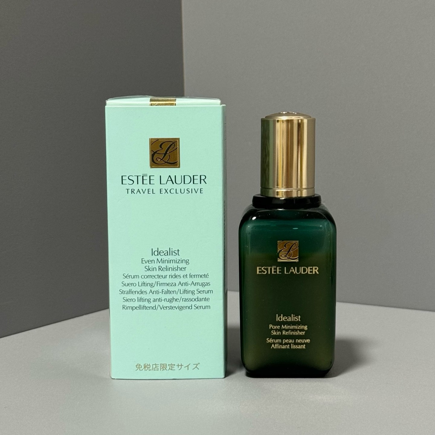 雅诗兰黛小绿瓶精华100ml实拍现货E25编码！可配中文标效果超级惊艳 坚持使用效果特别棒！改善粗糙，皮肤细腻光滑缩小毛孔，改善肤色暗沉发黄 [强][强]对这款评价就俩字： 好用！个人用法： 因为是细化毛孔作用，只用在晚上精华水后就可以，涂完精华就不需要再涂其他乳液面霜了。
