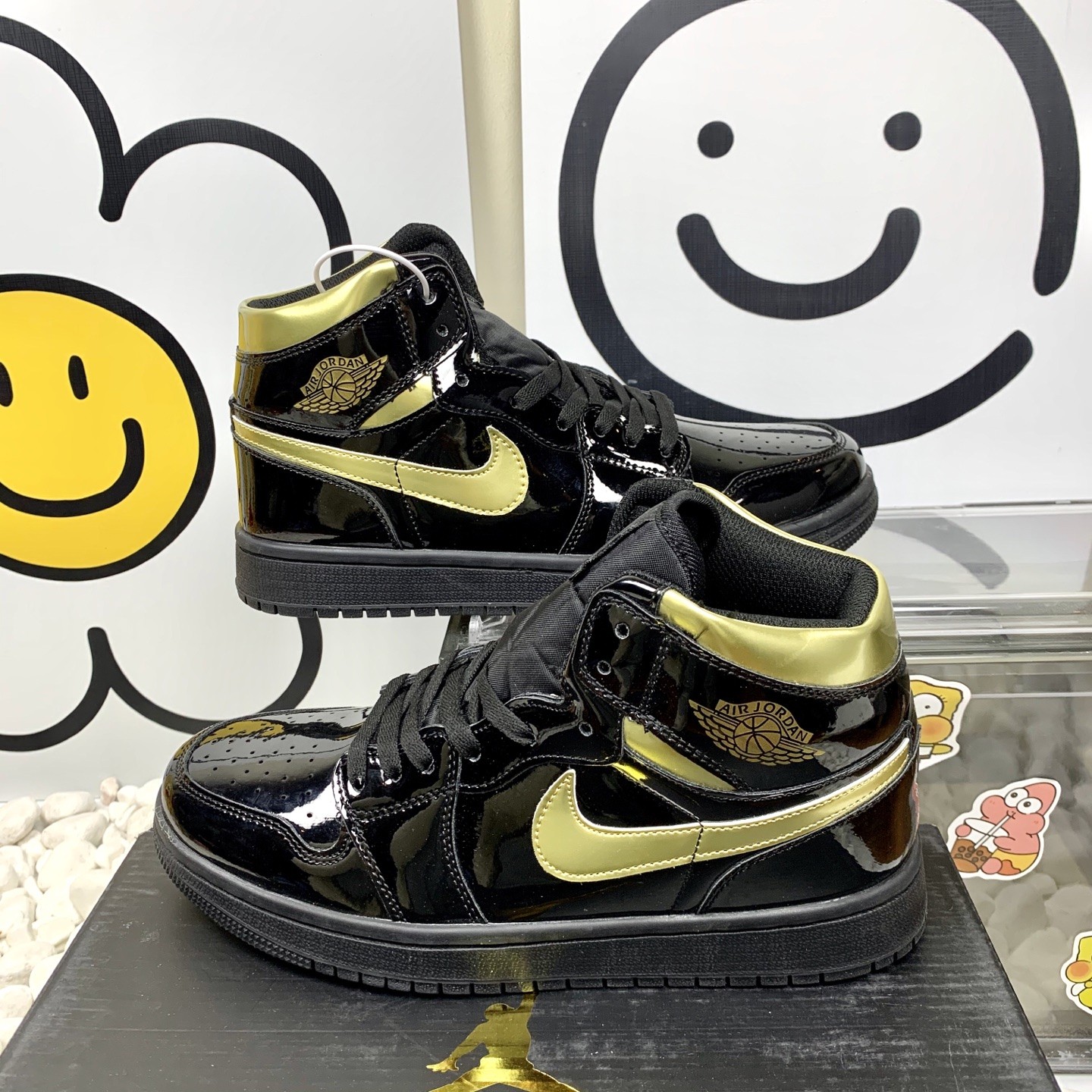   AJ Jordan Air Jordan 1 Low 耐磨防滑 AJ高帮黑金 复古板鞋 36-44码！L1